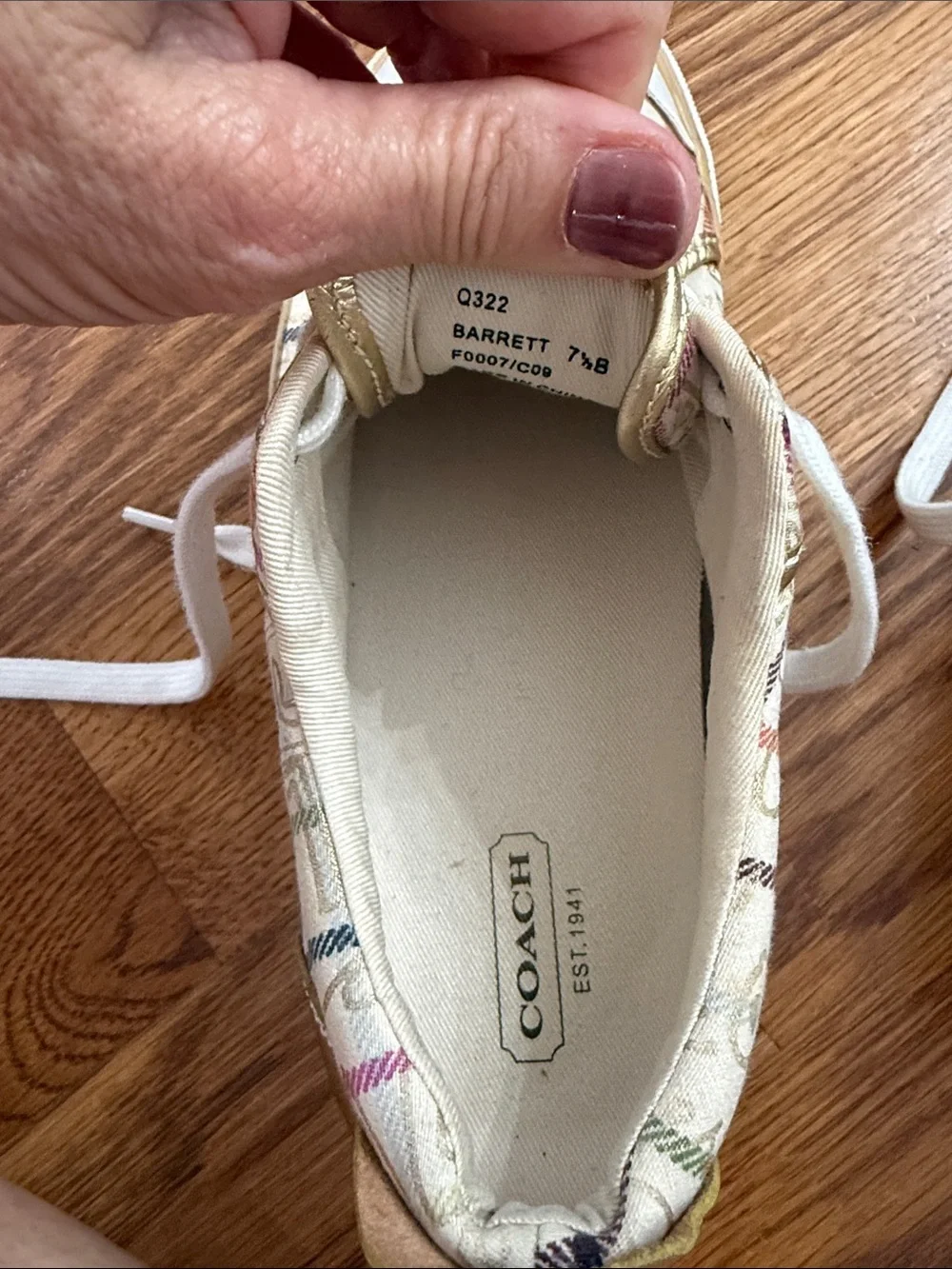 Coach Barrett multi color Plaid Logo Sneakers Gold Trim Women’s Size 7.5B